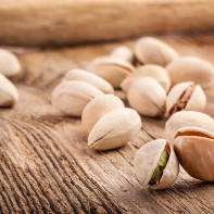 Pistachios photo