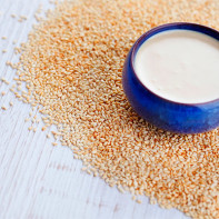 Photo de pâte de sésame (tahini)