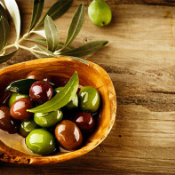 Photo of olives and olives