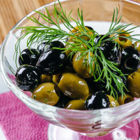 Olives photo 3