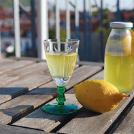 Foto van Limoncello-likeur 4