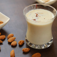 Foto de leche de almendras 4