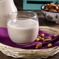 Foto de leche de almendras