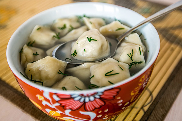 Is it possible to eat dumplings while breastfeeding