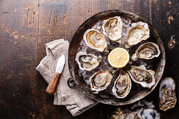 How to eat oysters