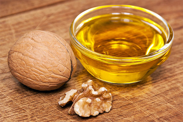 Walnut oil