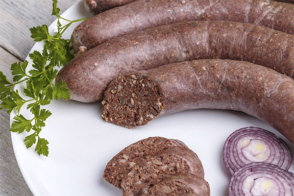 The benefits and harms of black pudding