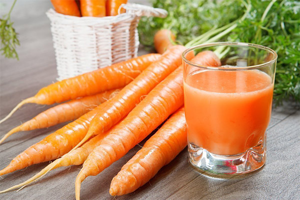 I benefici e i danni del succo di carota