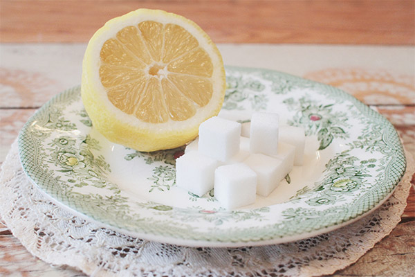 Ciò che è utile limone con zucchero