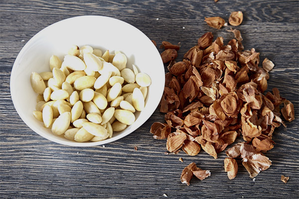 Comment peler rapidement les amandes