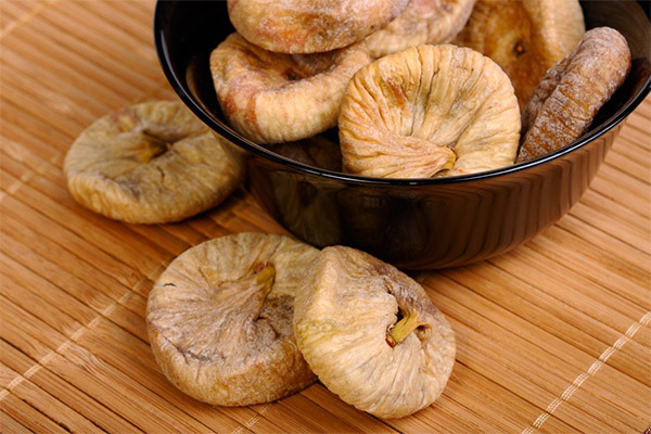 How to eat dried figs