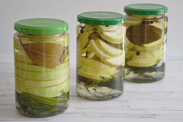 Zucchine Marinate