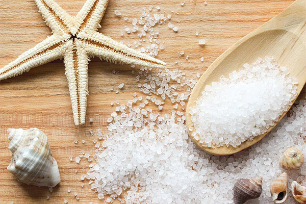 The benefits and harms of sea salt