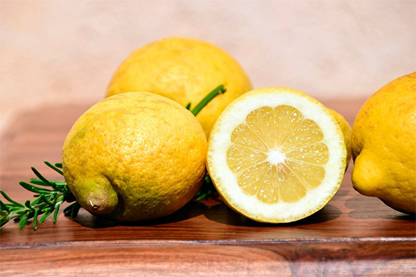 Lemon-based traditional medicine recipes