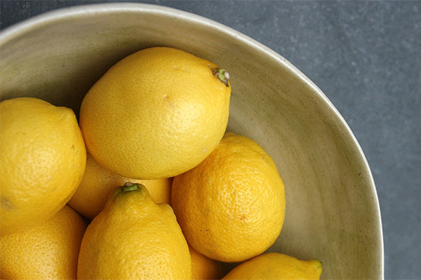 Quanti limoni posso mangiare al giorno