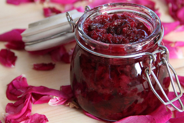 Raw Rose Petal Jam