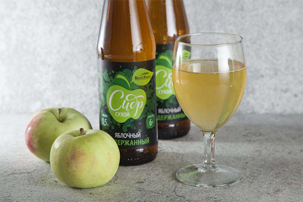 Como beber sidra de manzana