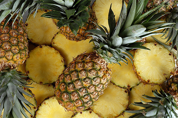 Er det muligt at give ananas til dyr