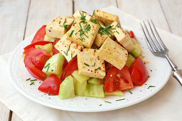 Eenvoudige tofu-salade