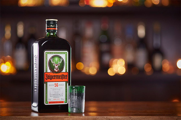 Kako se pije Jägermeister