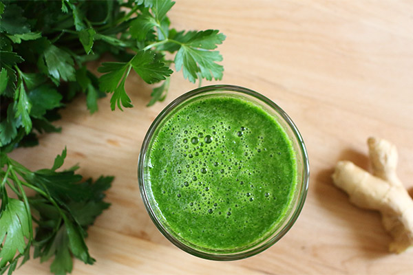 Jugo de perejil en cosmetología