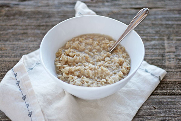 Benefici del porridge di farina d'avena