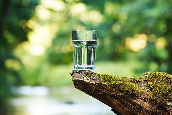 Acqua frizzante in medicina