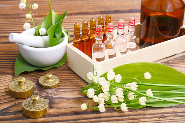 Types of medicinal compounds with lily of the valley