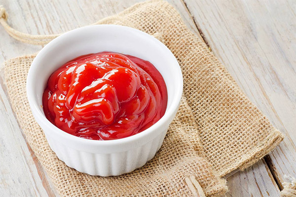 Ano ang mabuti para sa ketchup?