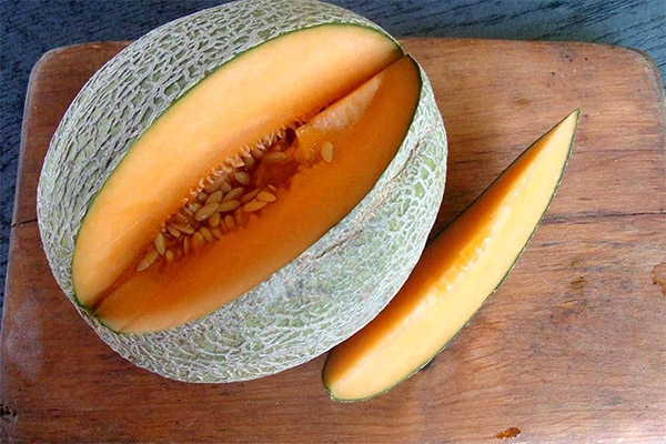 Jak jíst cantaloupe