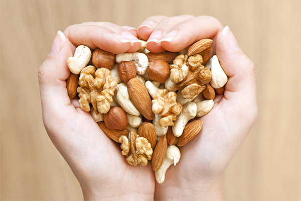 ¿Qué nueces son buenas para el corazón y los vasos sanguíneos?